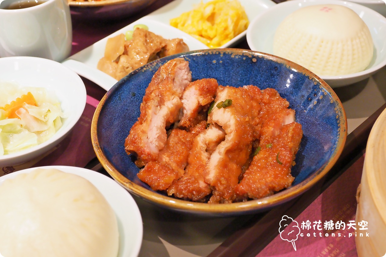 台中新光美食-沁園春最新品牌"春小廚"進駐，現做小籠包變身個人套餐