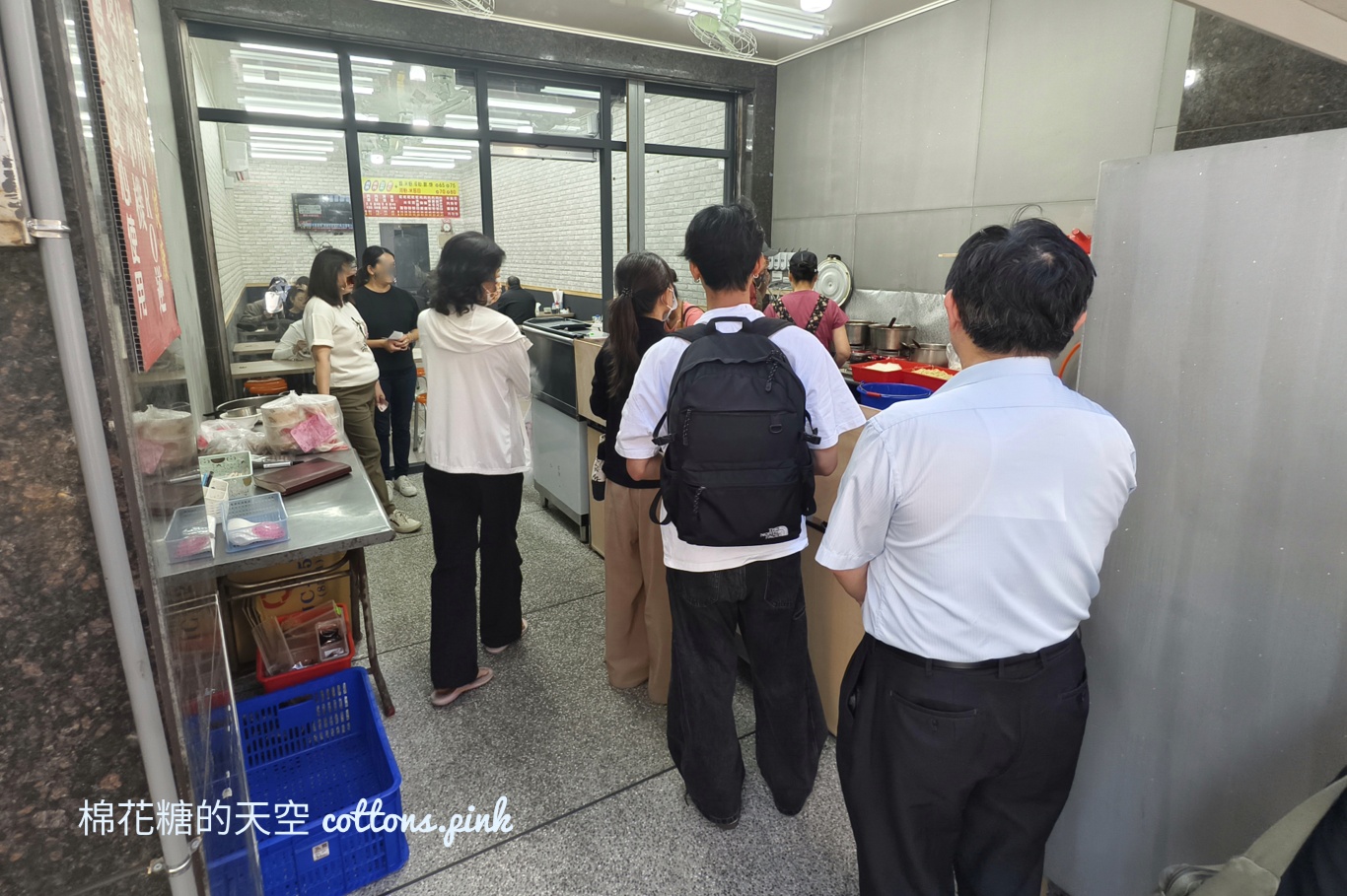 台中向上市場美食|太祖魷魚羹搬新家更明亮!依舊是中美街排隊名店 台中向上市場美食|太祖魷魚羹搬新家更明亮!依舊是中美街排隊名店