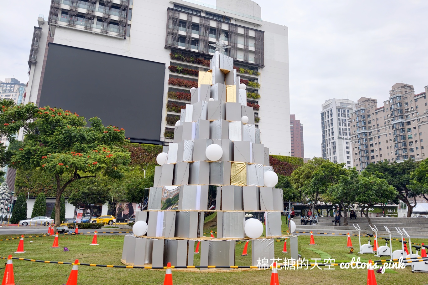 草悟道聖誕市集開跑！台中好聖誕聖誕老公公募集中