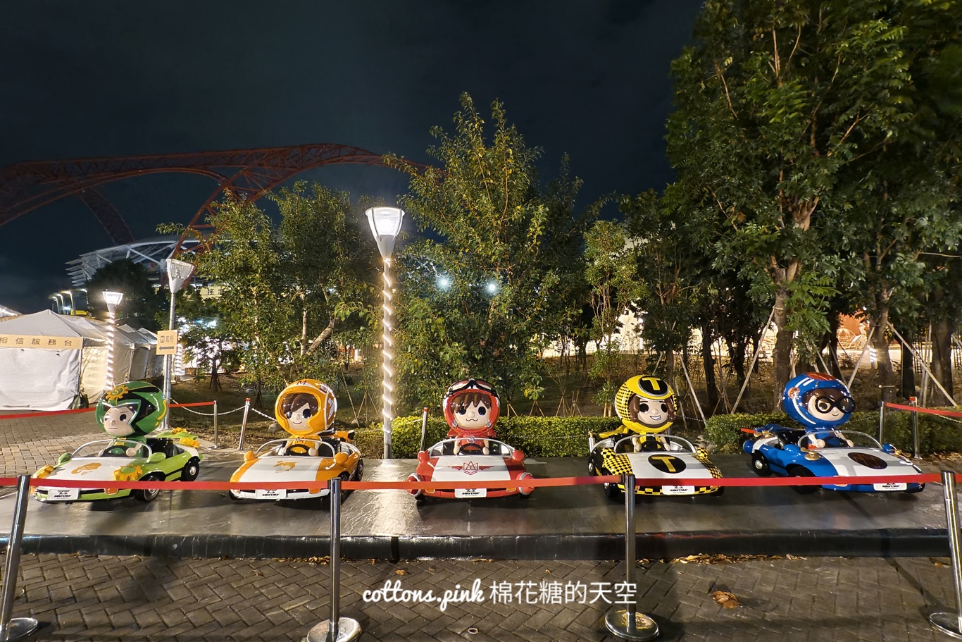五月天最新景點登場！超級可愛五月天迴力車只有這裡拍得到