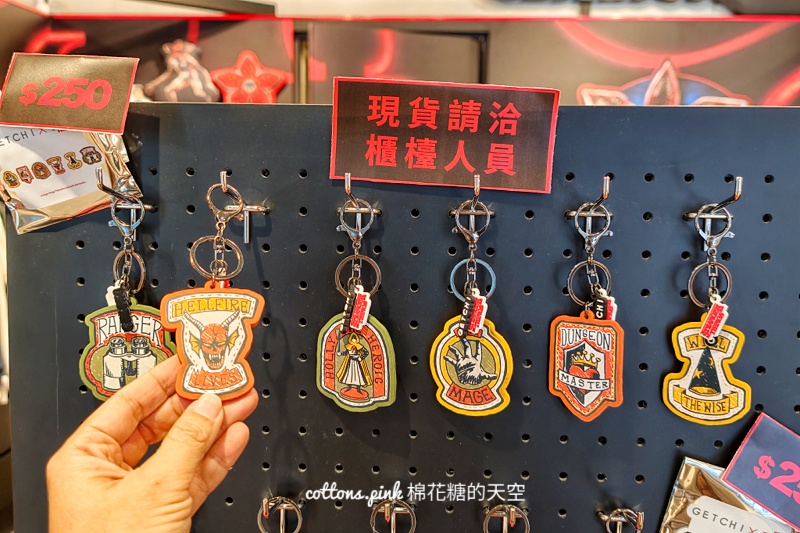 怪奇物語台中快閃店超吸睛！不只主角連快獸都變Q版～