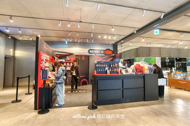 怪奇物語台中快閃店超吸睛！不只主角連快獸都變Q版～