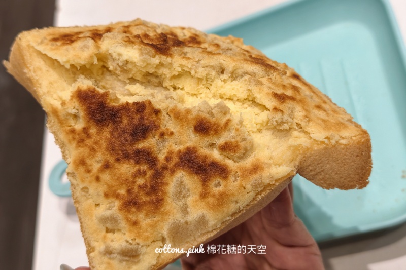 宵夜也可以吃奶酥厚片？十八度雞奶酥超厚、口味很多～夜間限定的美食吃一吃就愛上