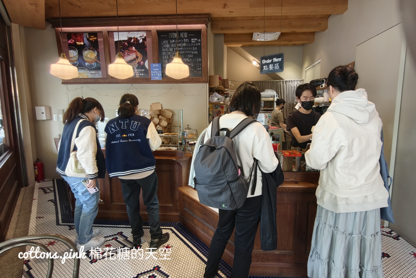 台中老字號美式甜點店-Spirited Bakery招牌軟餅乾、惡魔蛋糕太誘人