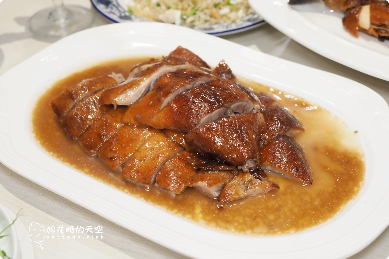 台中向上路龍富貴港式餐廳，主廚大火鑊氣十足，燒鵝脆皮雞必點全攻略