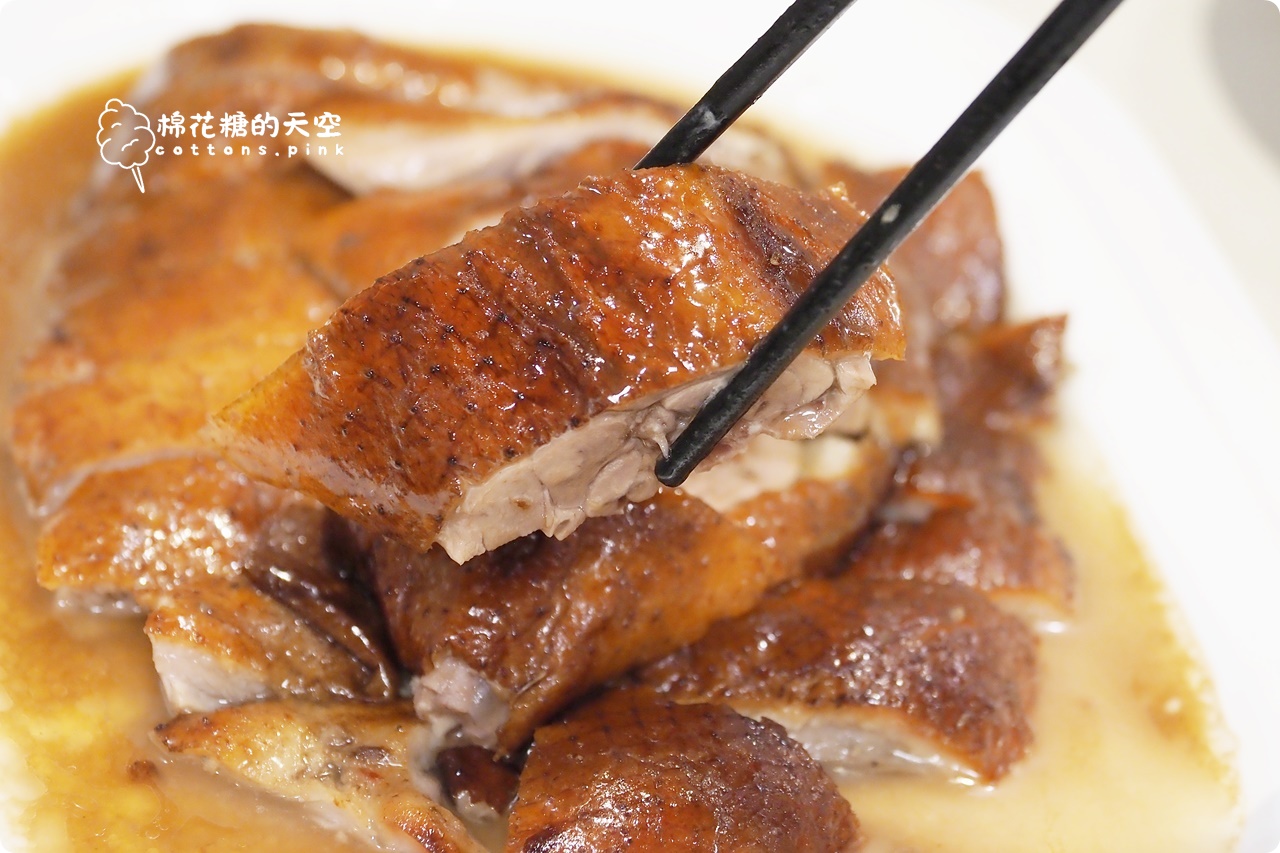 台中向上路龍富貴港式餐廳，主廚大火鑊氣十足，燒鵝脆皮雞必點全攻略