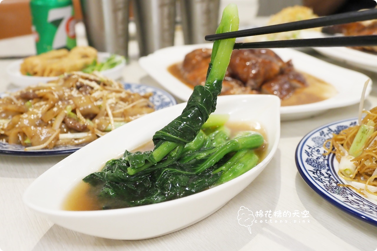 台中向上路龍富貴港式餐廳，主廚大火鑊氣十足，燒鵝脆皮雞必點全攻略