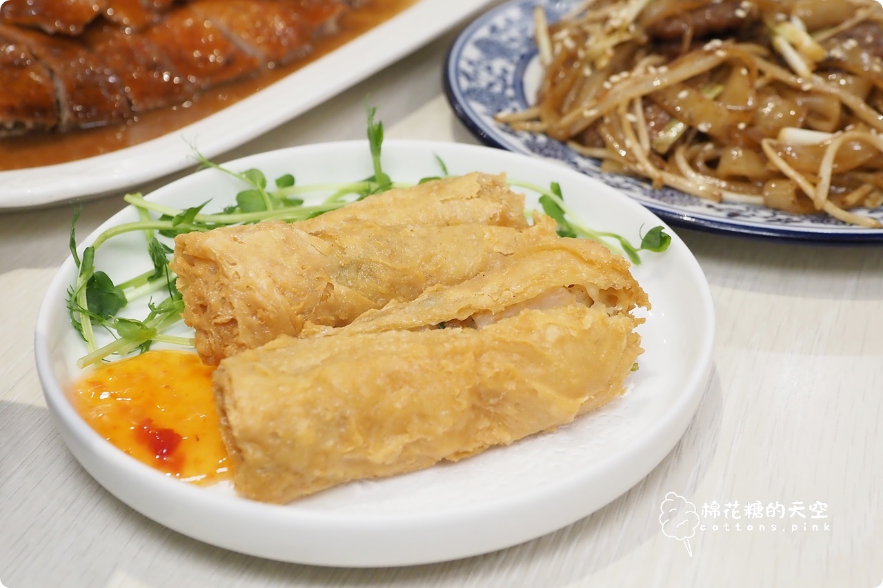 台中向上路龍富貴港式餐廳，主廚大火鑊氣十足，燒鵝脆皮雞必點全攻略