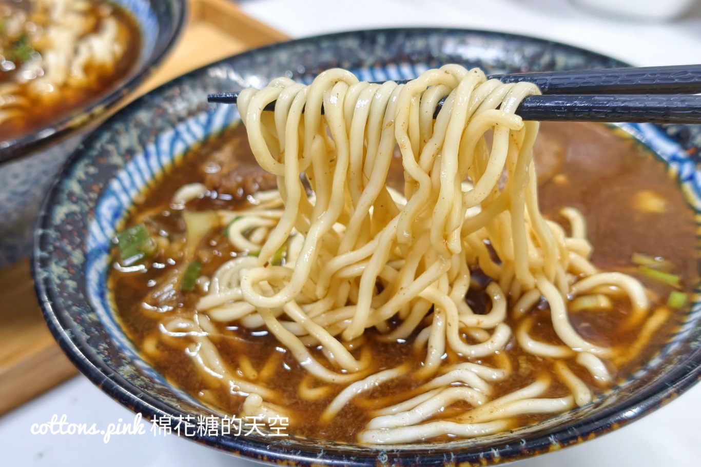 台中老店牛肉麵推薦-六六順牛肉麵,大碗份量真的沒在客氣 台中老店牛肉麵推薦-六六順牛肉麵,大碗份量真的沒在客氣