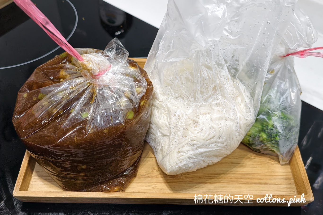 台中老店牛肉麵推薦-六六順牛肉麵,大碗份量真的沒在客氣 台中老店牛肉麵推薦-六六順牛肉麵,大碗份量真的沒在客氣