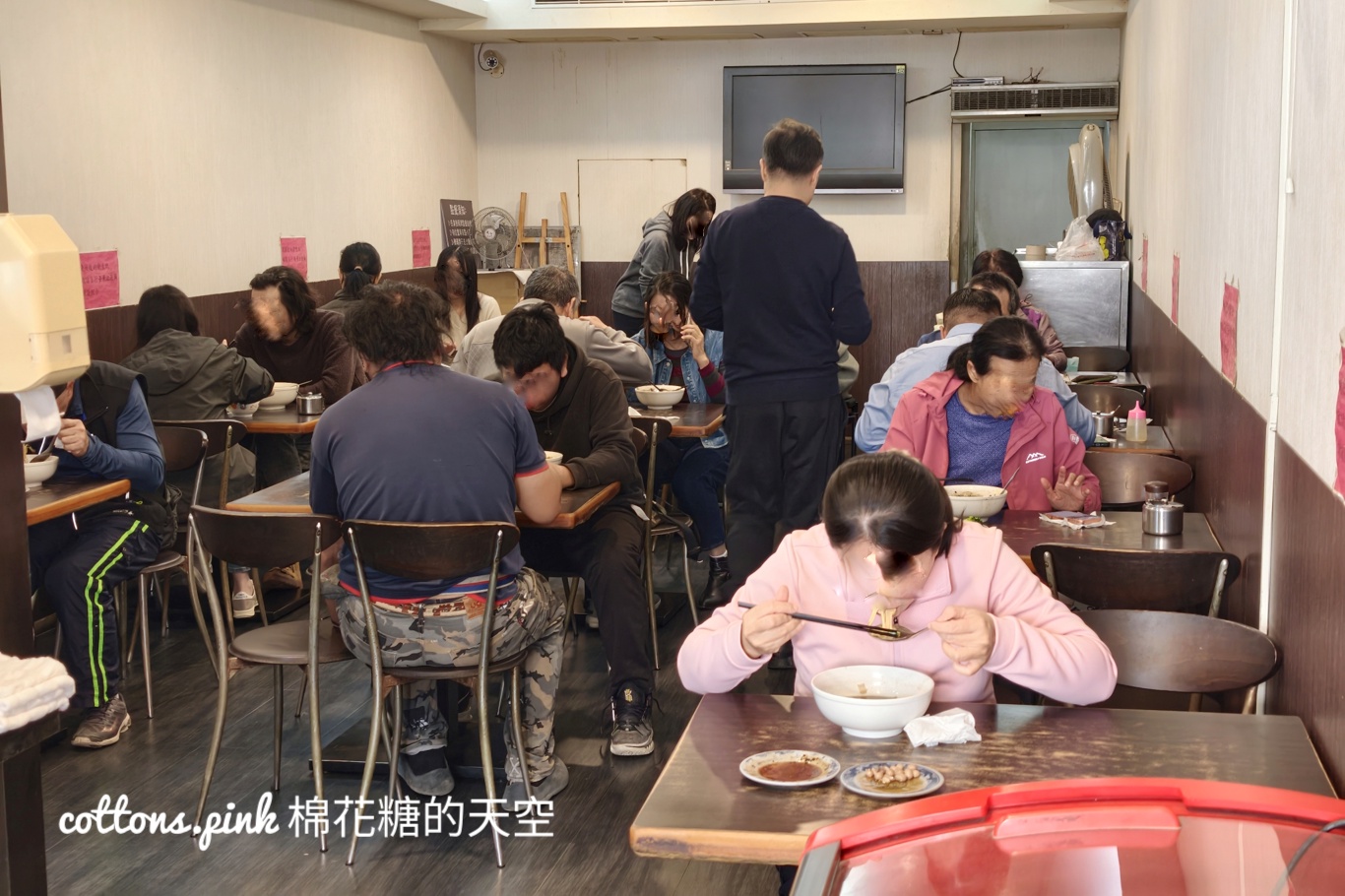 台中老店牛肉麵推薦-六六順牛肉麵,大碗份量真的沒在客氣 台中老店牛肉麵推薦-六六順牛肉麵,大碗份量真的沒在客氣