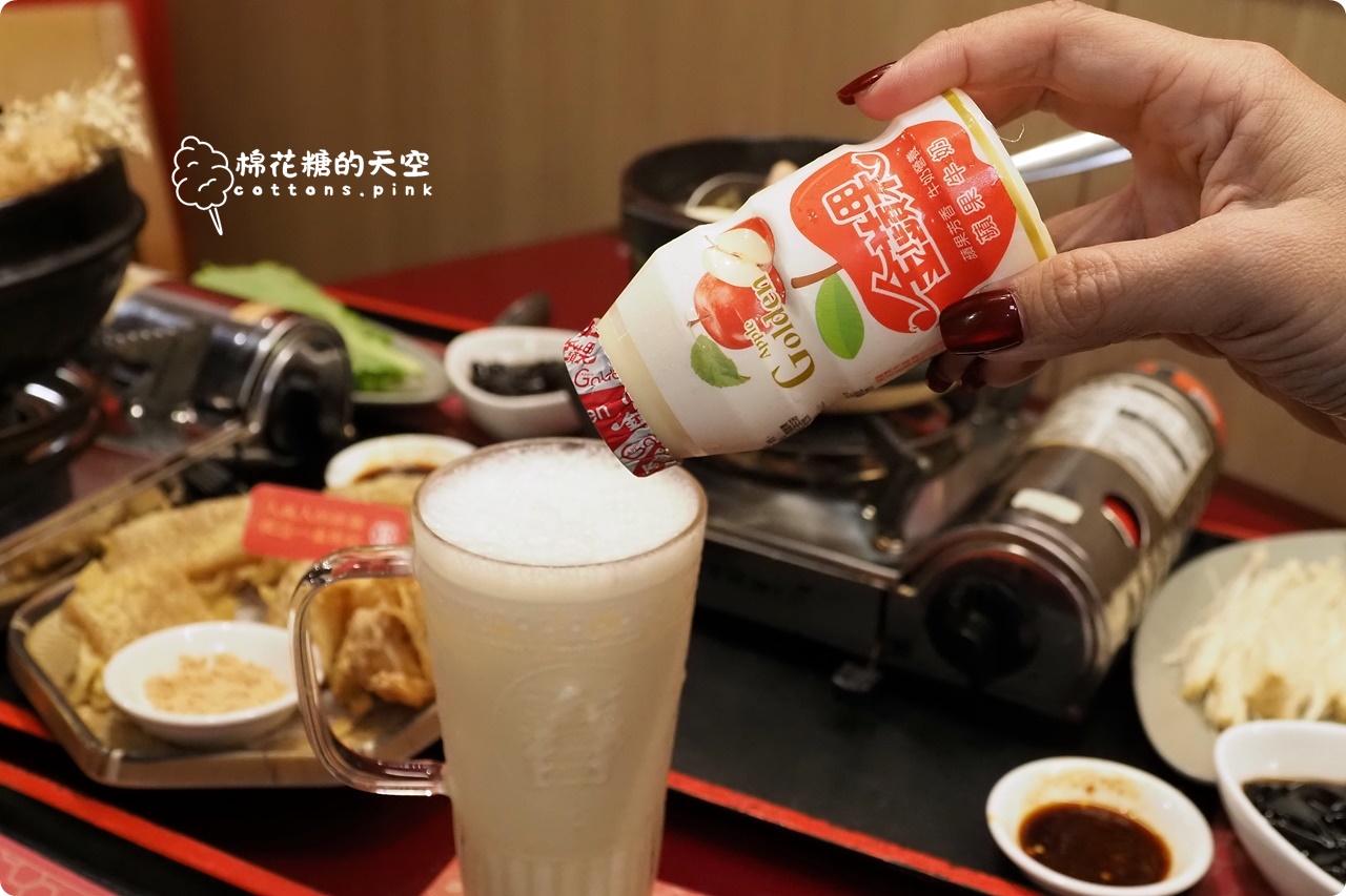 2026 台中必吃聚餐餐廳推薦，有春茶館麵茶拿鐵、炸年糕是招牌，濃白雞湯鍋暖胃首選