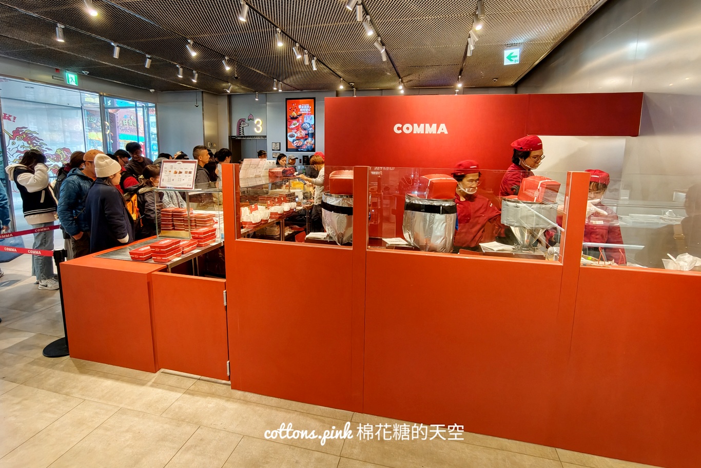 排隊焦糖泡芙最新口味快閃勤美誠品～一開賣就大排隊！