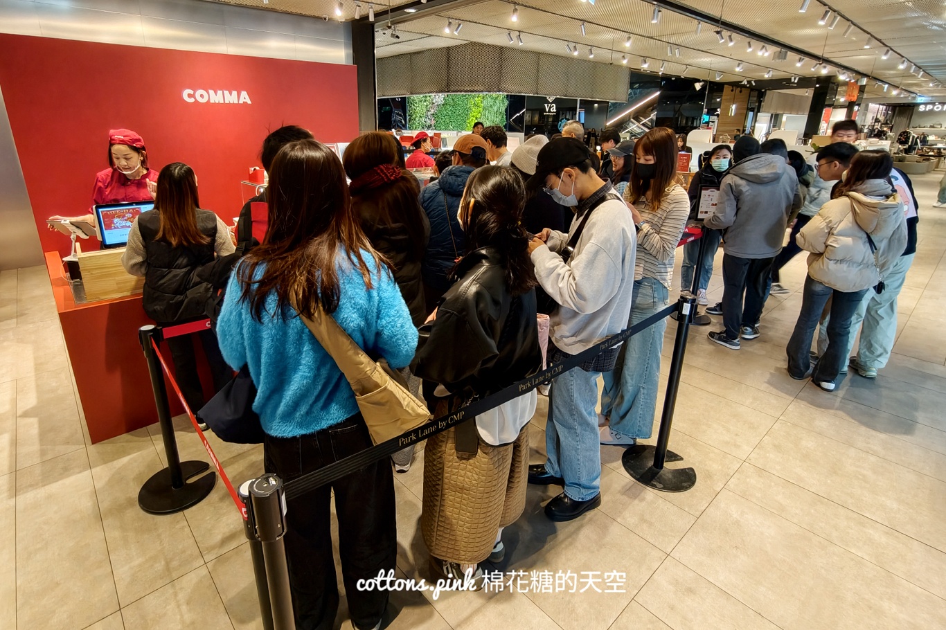 排隊焦糖泡芙最新口味快閃勤美誠品～一開賣就大排隊！