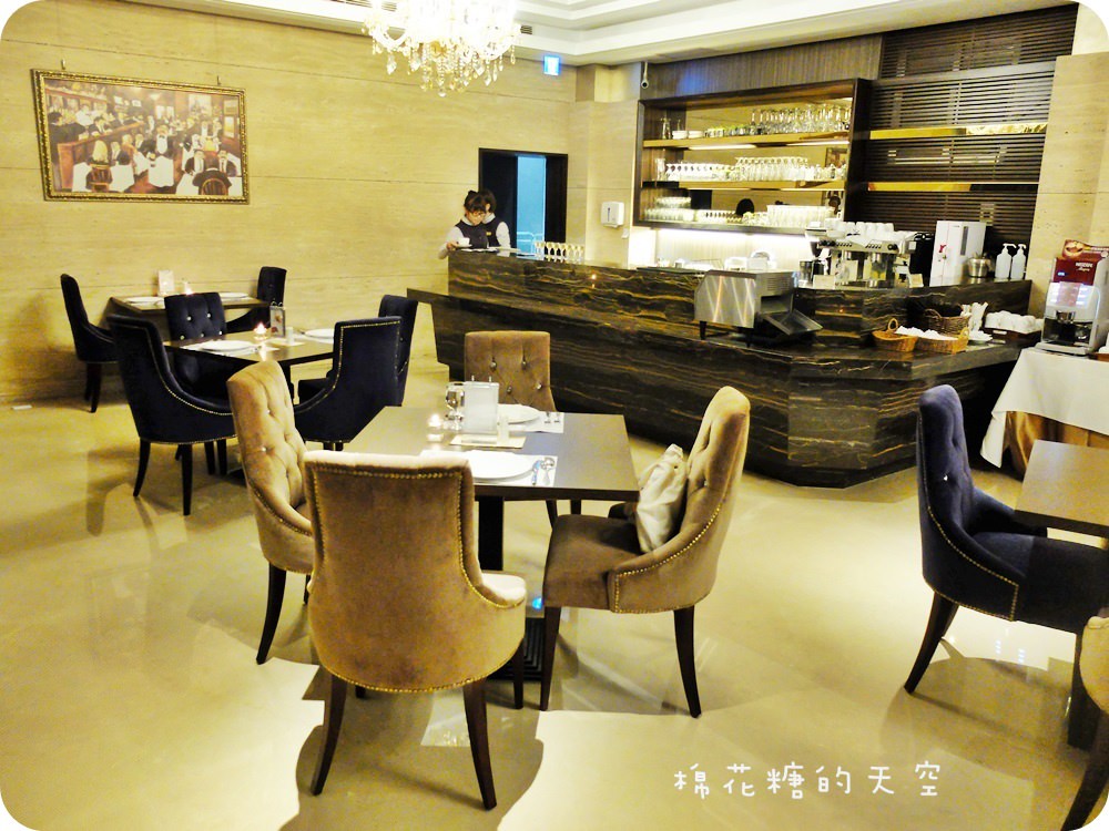 00餐廳2.JPG