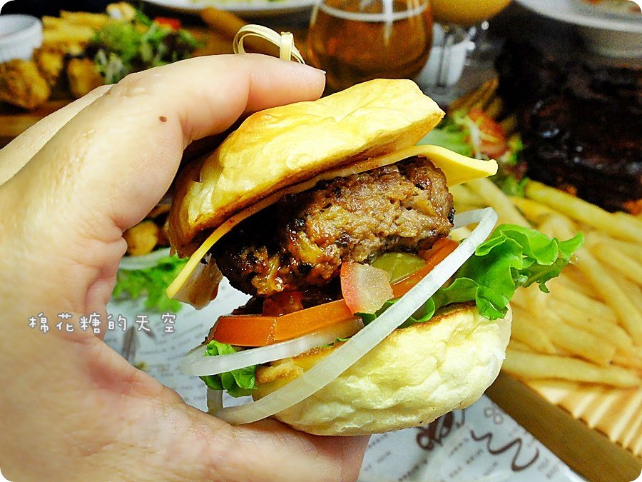 0餐小漢堡5.JPG