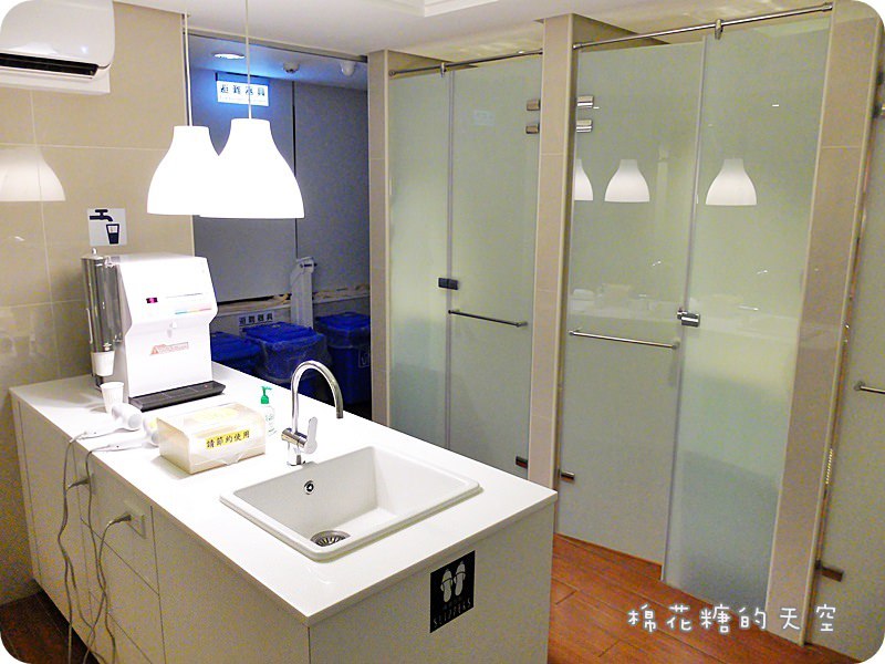 00三樓浴室.JPG 00三樓浴室.JPG