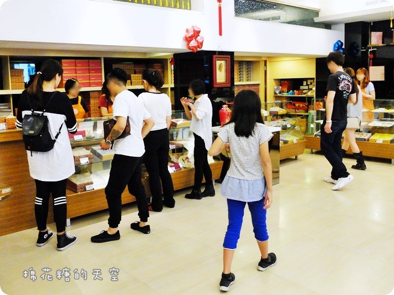 00招牌店面4.JPG