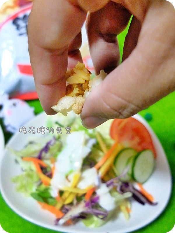 配沙拉3.JPG