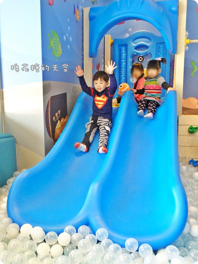 00溜滑梯4.JPG 00溜滑梯4.JPG