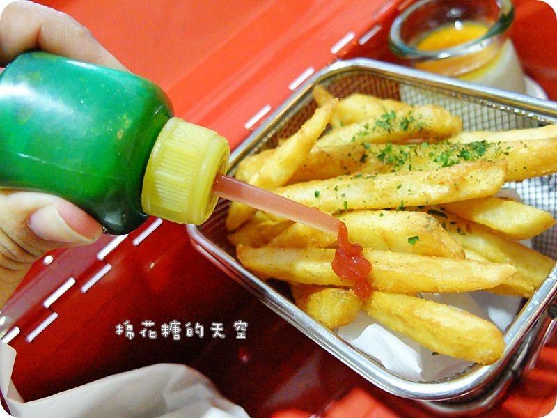 00菜旅行者三明治6.JPG