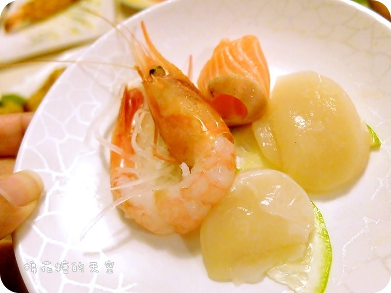 01生魚片5.JPG