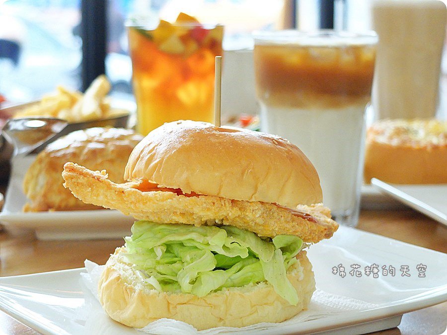 0餐泰式漢堡.JPG