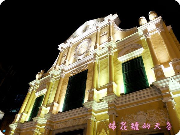 00議事前庭10.JPG