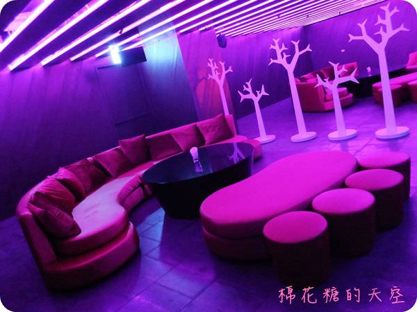 00舞台旁包廂