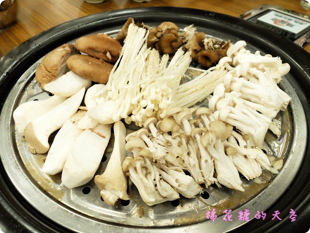 00菇2.JPG 00菇2.JPG