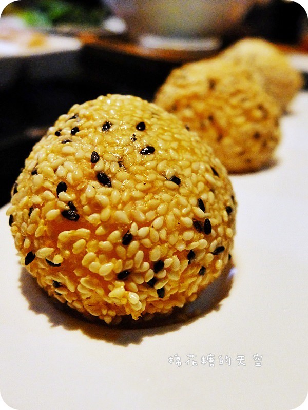 01餐點芝麻球.JPG