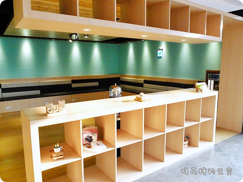 00飯店大廳2.JPG
