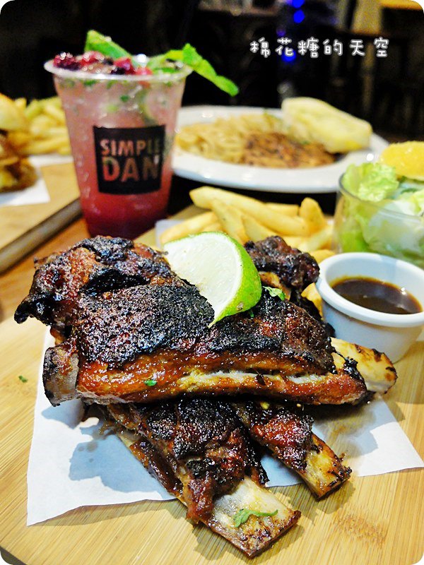 00餐肋排2.JPG