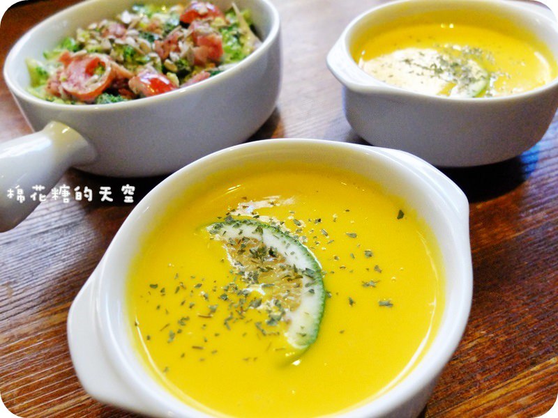 01餐點湯.JPG