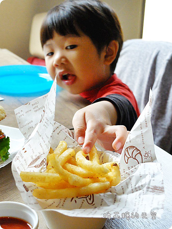0餐小漢堡1.JPG