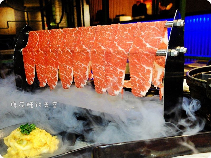 00肉盤霜降牛2.JPG