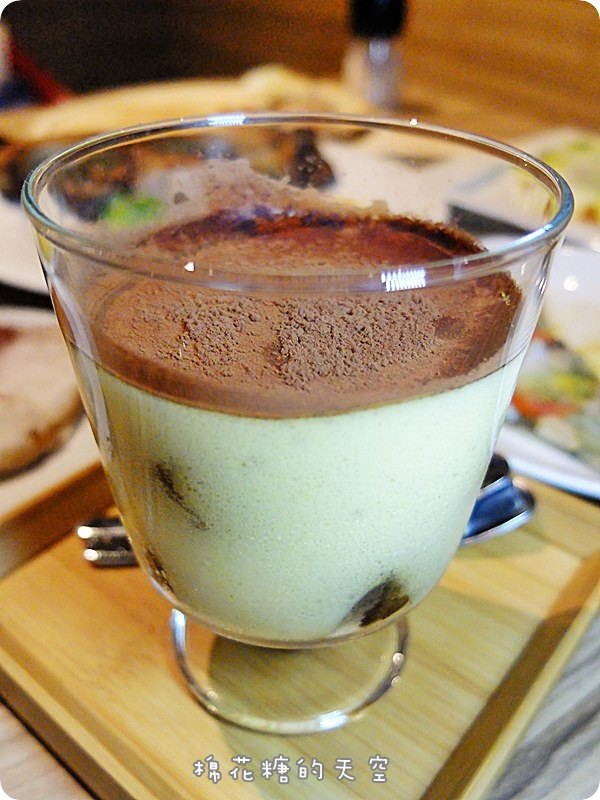 00餐甜點3.JPG