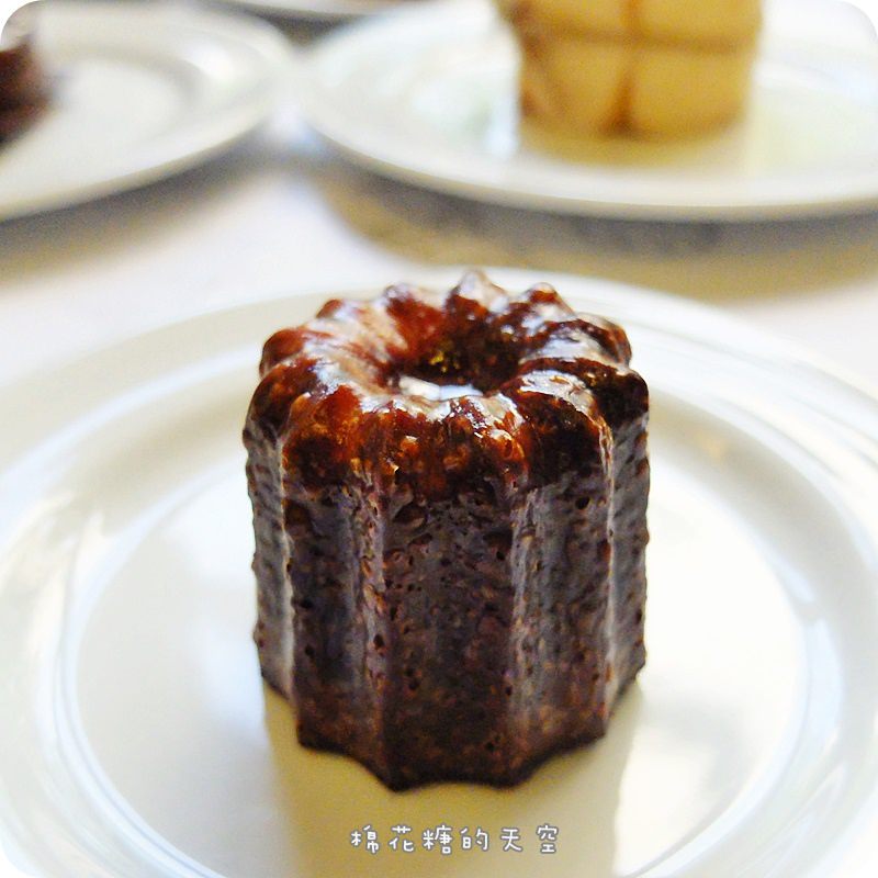 歐貝納甜點可麗露.JPG
