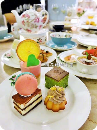 玫瑰園餐點下午茶5.JPG