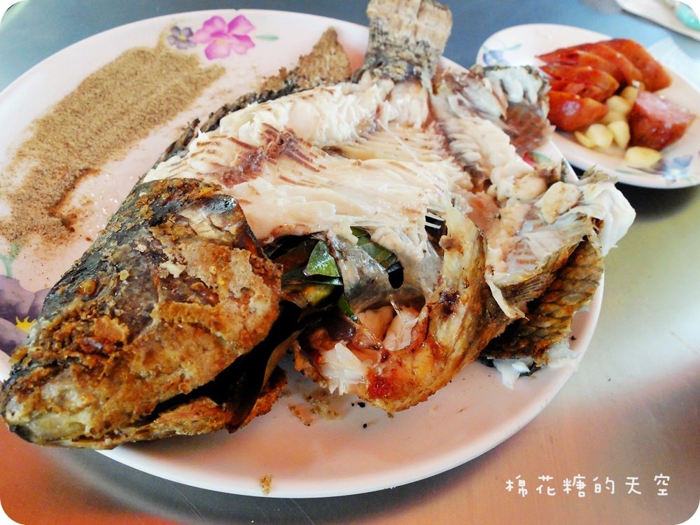 00綠色隧道烤肉2.JPG