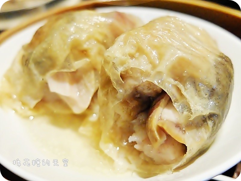 01餐點港點腐皮雞肉.JPG