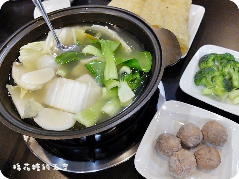 01火鍋湯.JPG