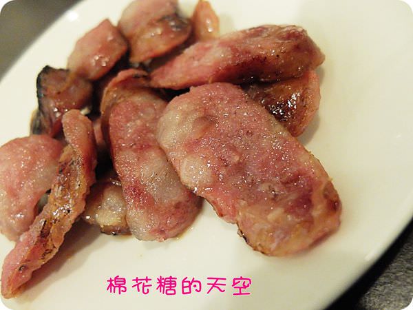 00菜色香腸.JPG