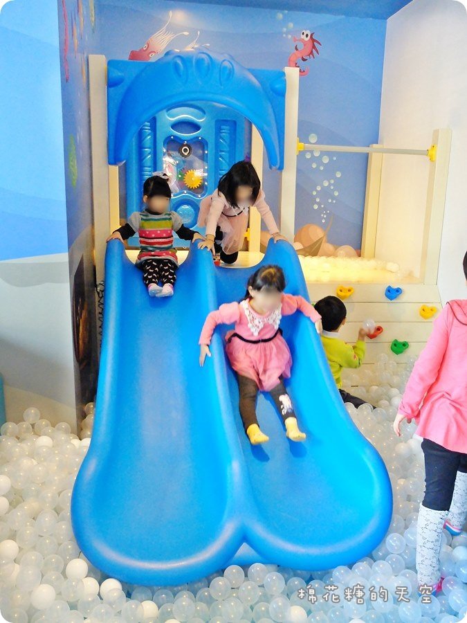 00溜滑梯2.JPG 00溜滑梯2.JPG