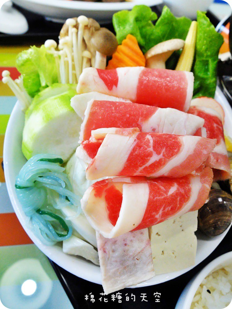 00海豚火鍋2.JPG 00海豚火鍋2.JPG