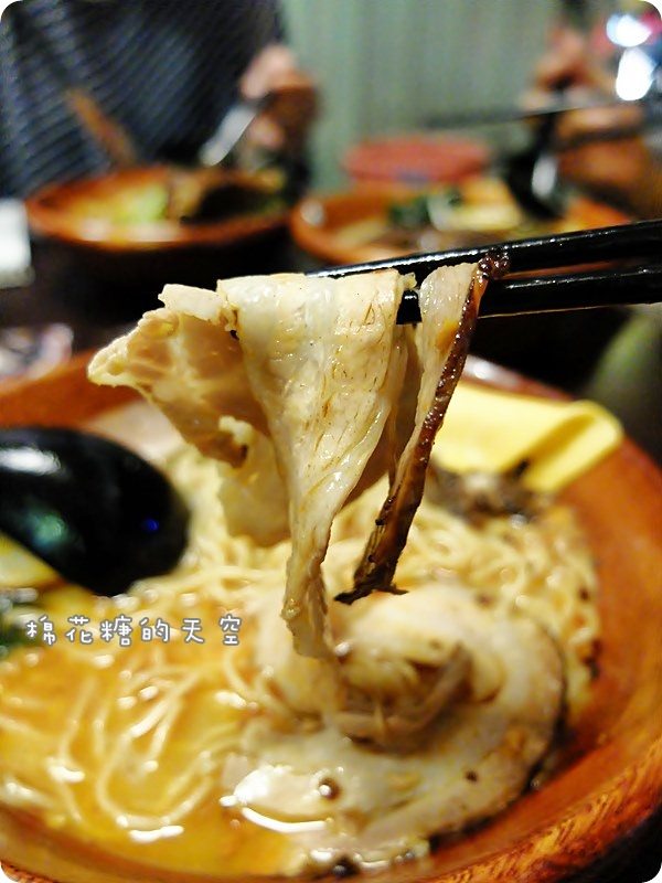 00拉麵叉燒3.JPG