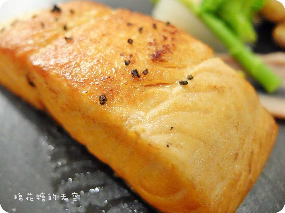 00鮭魚3.JPG