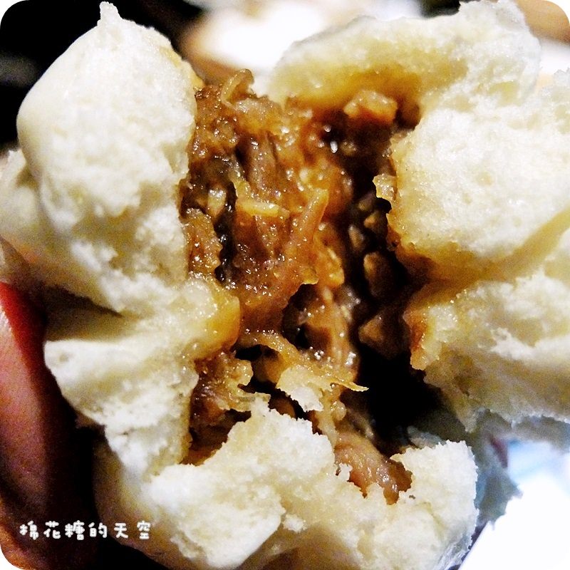 01餐點港點叉燒包2.JPG