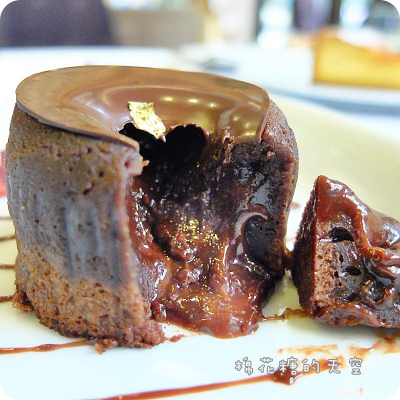 歐貝納甜點熔岩3.JPG