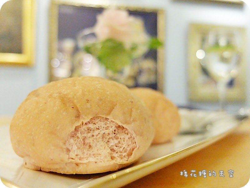 玫瑰園餐點麵包.JPG